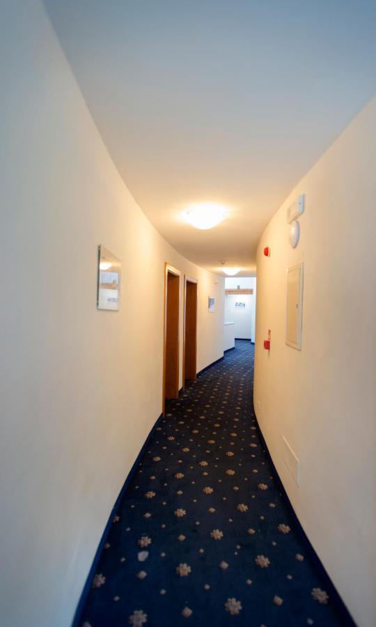 Hotel Marlingerhof Exterior photo